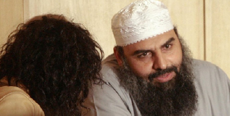 Las &ldquo;entregas extraordinarias&rdquo; y su incompatibilidad con los derechos humanos