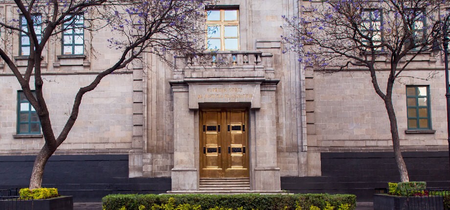 La Suprema Corte se est&aacute; debilitando