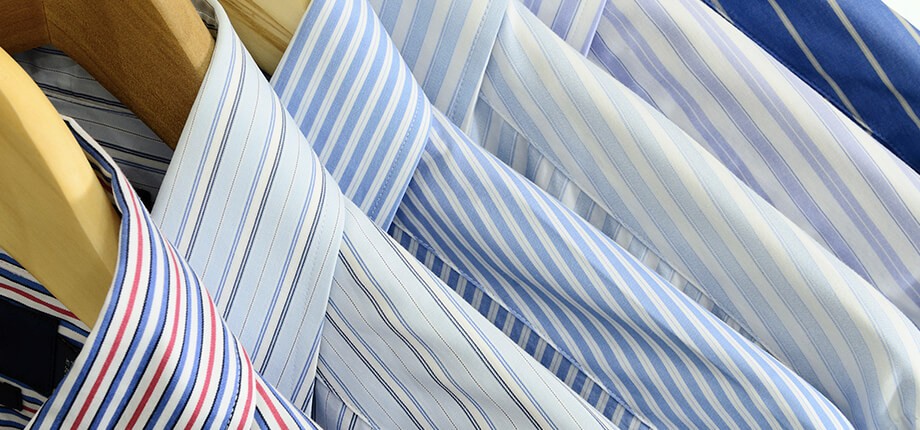 La camisa a la medida viene de Nápoles