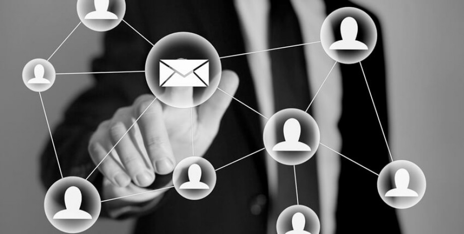 Gobermedia y cibercontrol en la Ciudad de M&eacute;xico