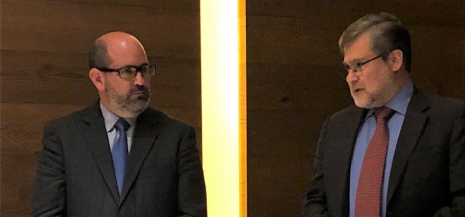 Firman convenio de colaboraci&oacute;n en materia de telecomunicaciones 