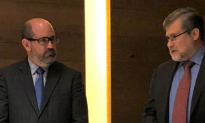 Firman convenio de colaboraci&oacute;n en materia de telecomunicaciones 