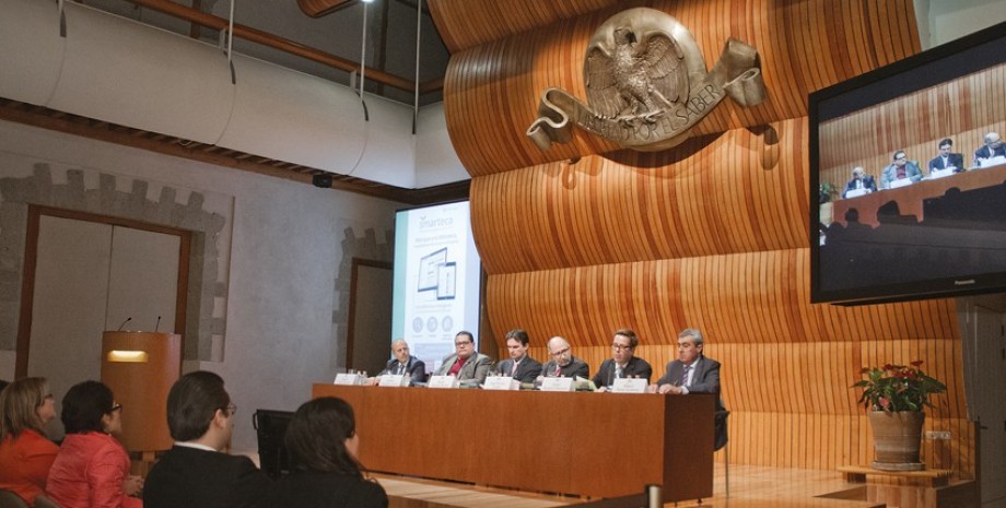 Wolters Kluwer lanza Smarteca M&eacute;xico y Praxis Legal