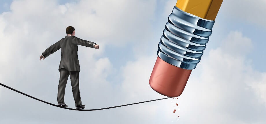 &iquest;Puede inhabilitar una autoridad administrativa?